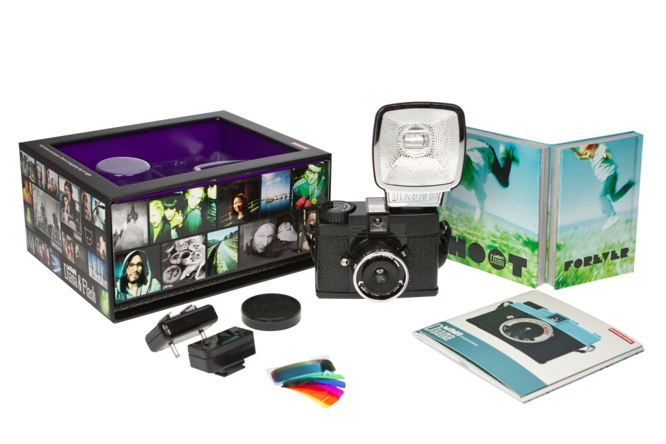 Diana Mini Petite Noire - Package