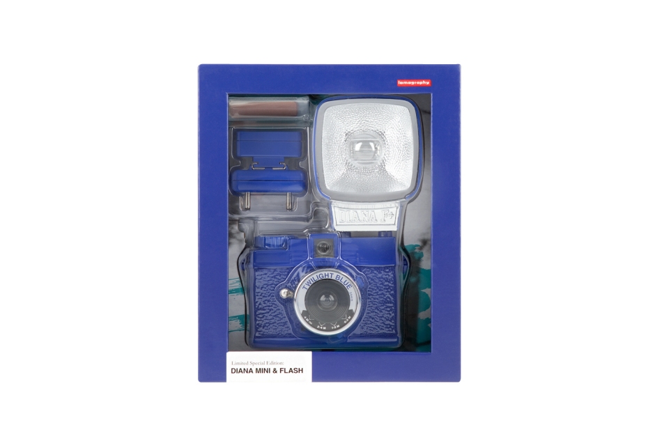 Diana Mini - Twilight Blue - Package