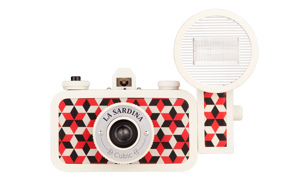 La Sardina - Cubic - Front