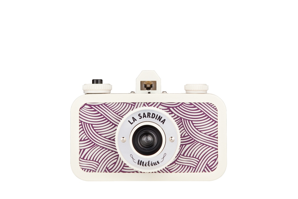 La Sardina – Möbius - Front