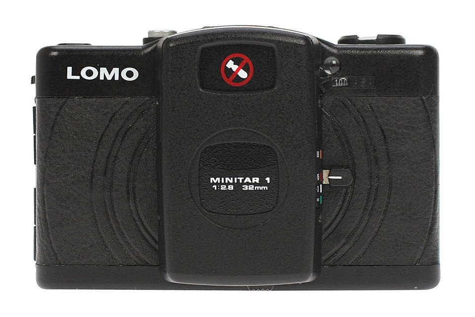 Die No Nukes Sonderedition der Lomo LC-A+ von Lomography