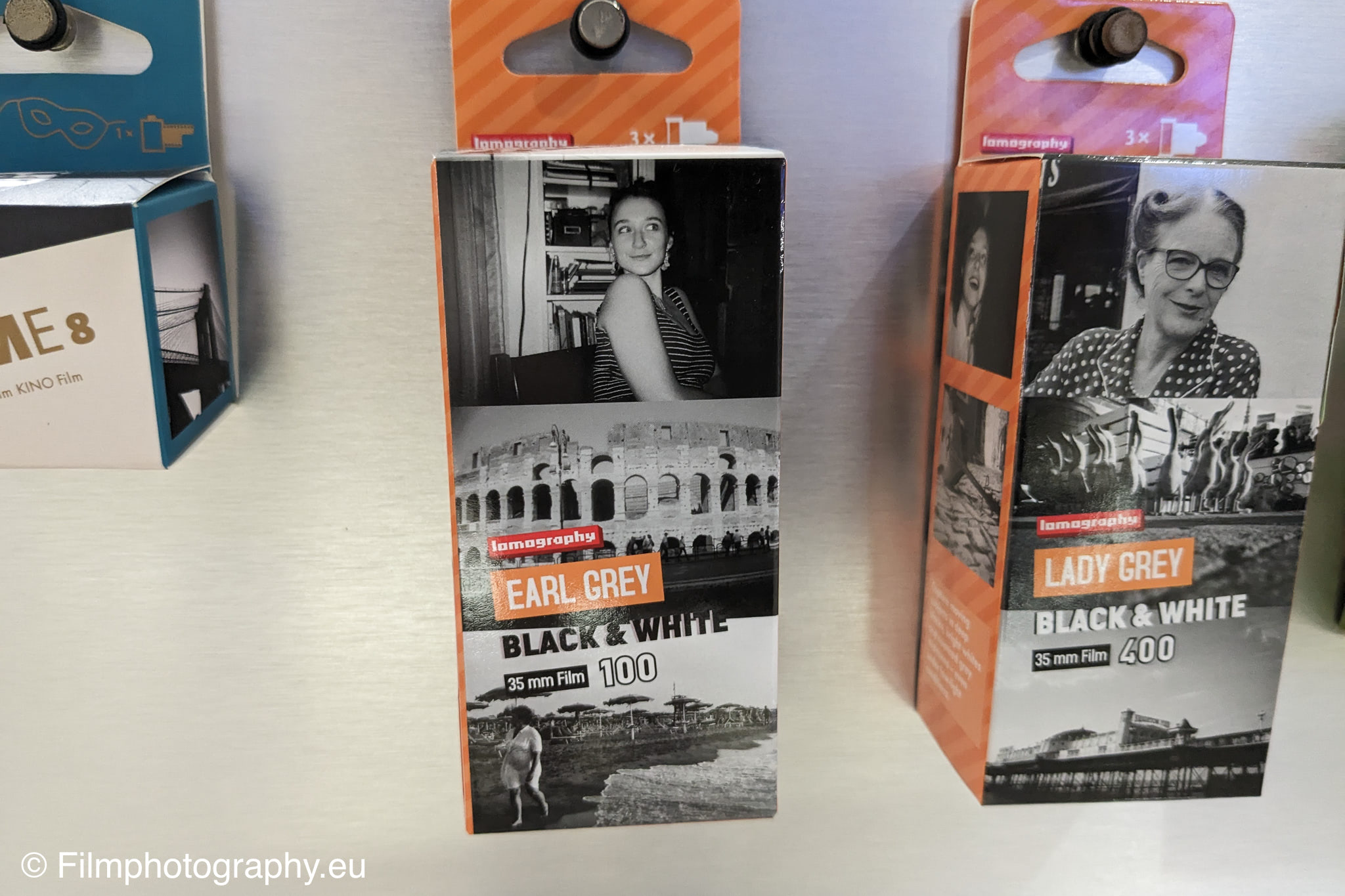 lomography-earl-grey-100-35mm-box-2023