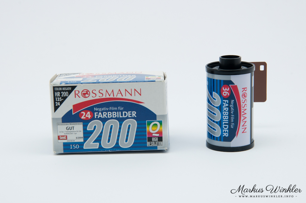 Der Kleinbildfilm mit einer Empfindlichkeit von ISO 200 von Rossmann