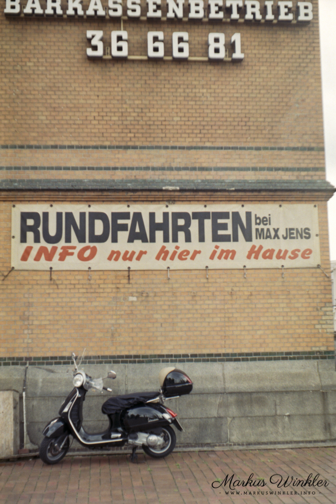 Die Aufnahme wurde mit der Praktica MTL 5 Spiegelreflexkamera gemacht.