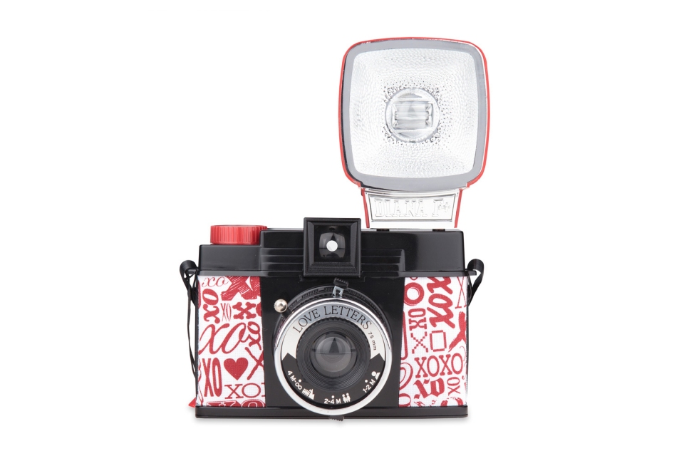 Die Diana F+ Love Letters