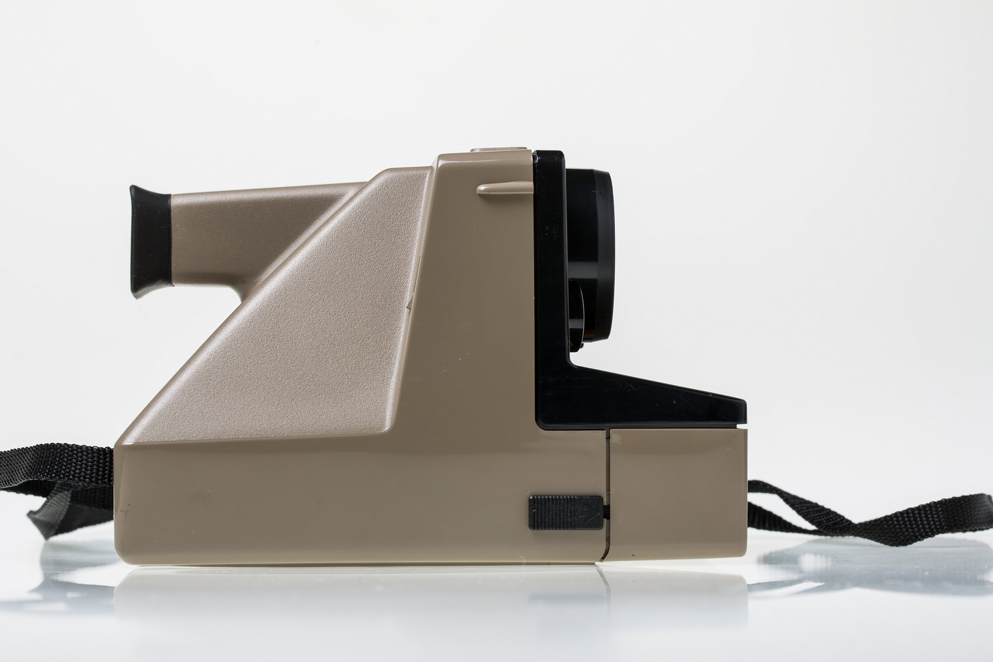 polaroid-presto-side-info-instant-camera