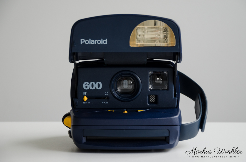 Polaroid 600 (oben rund)