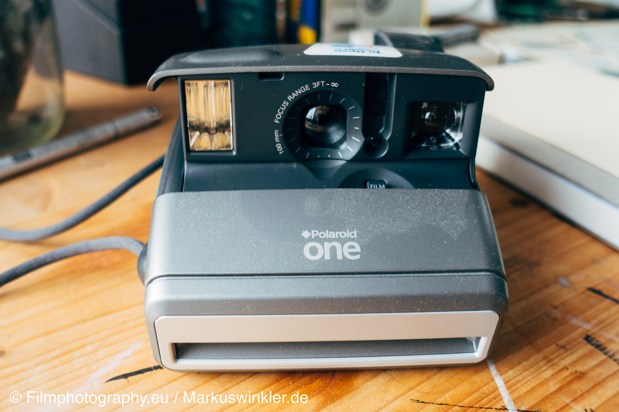 polaroid-one-600-sofortbildkamera-3