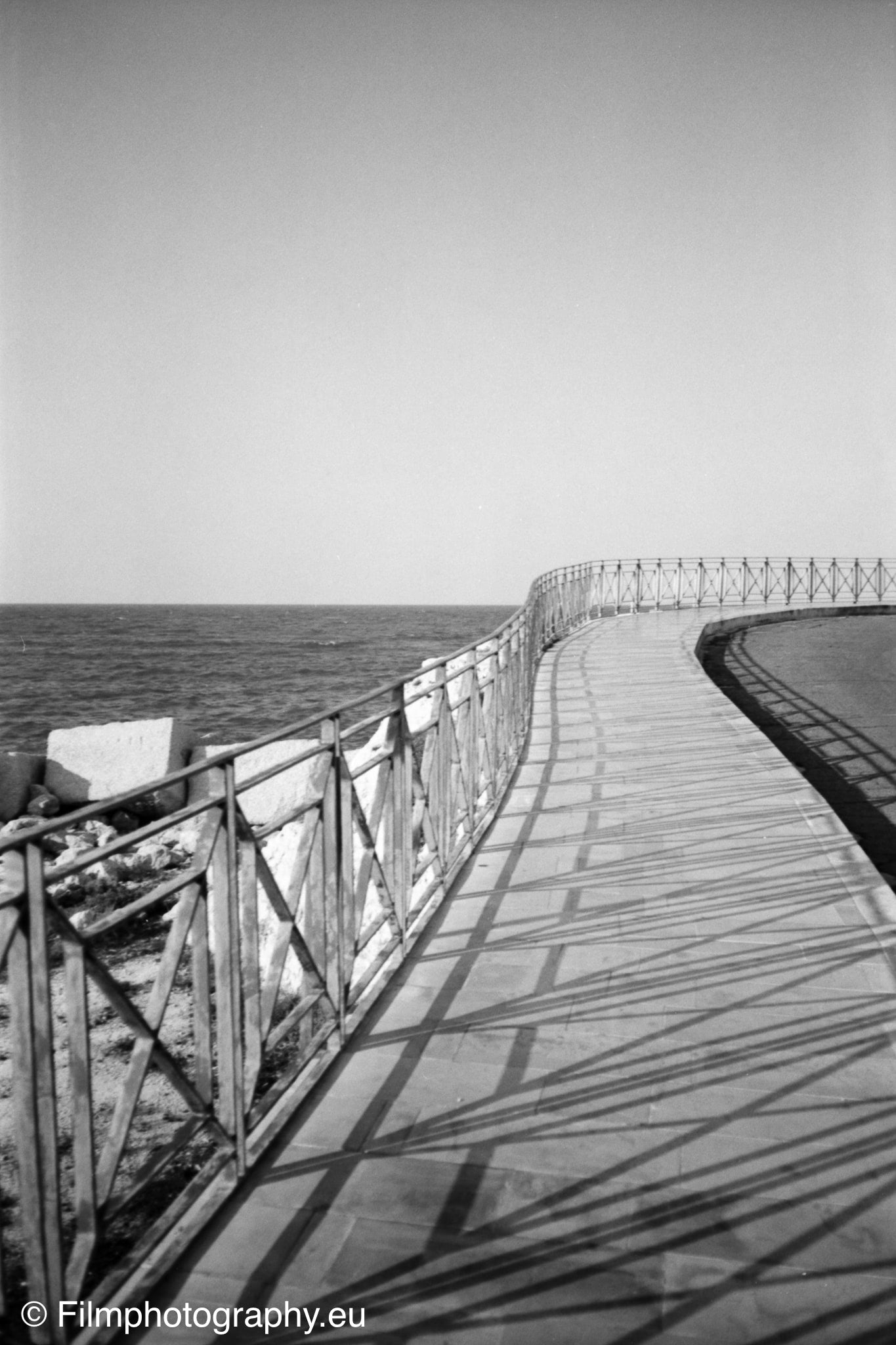 efke-25-35mm-olympus-xa-2