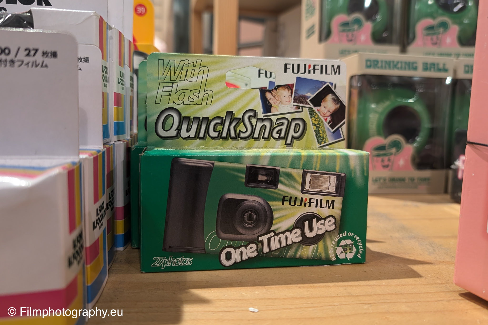 fujifilm-quicksnap-flash-35mm-camera