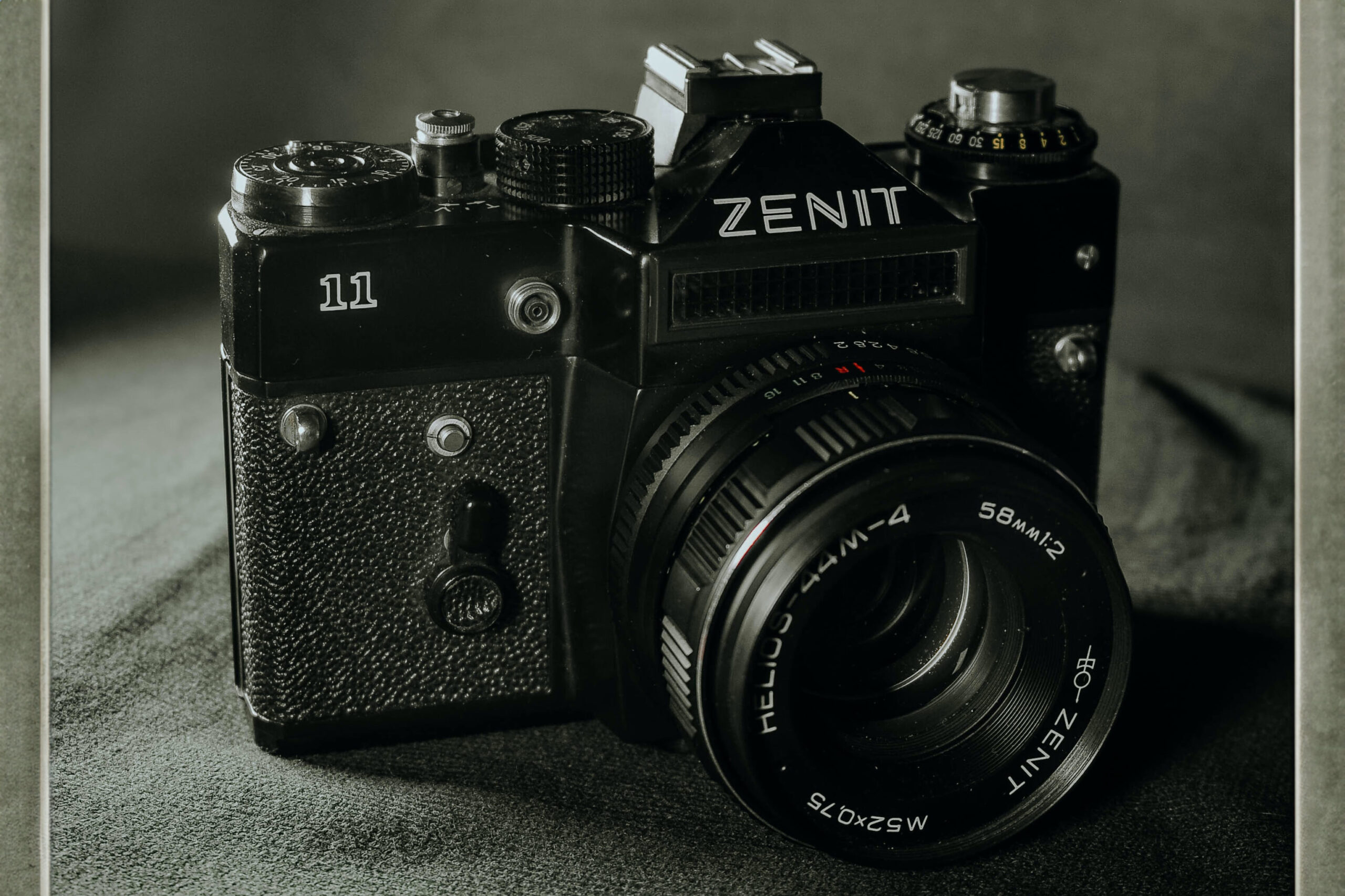zenit-11-slr-35mm