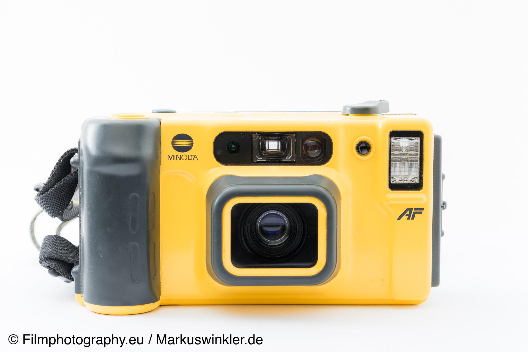 minolta-weathermatic-35dl-front
