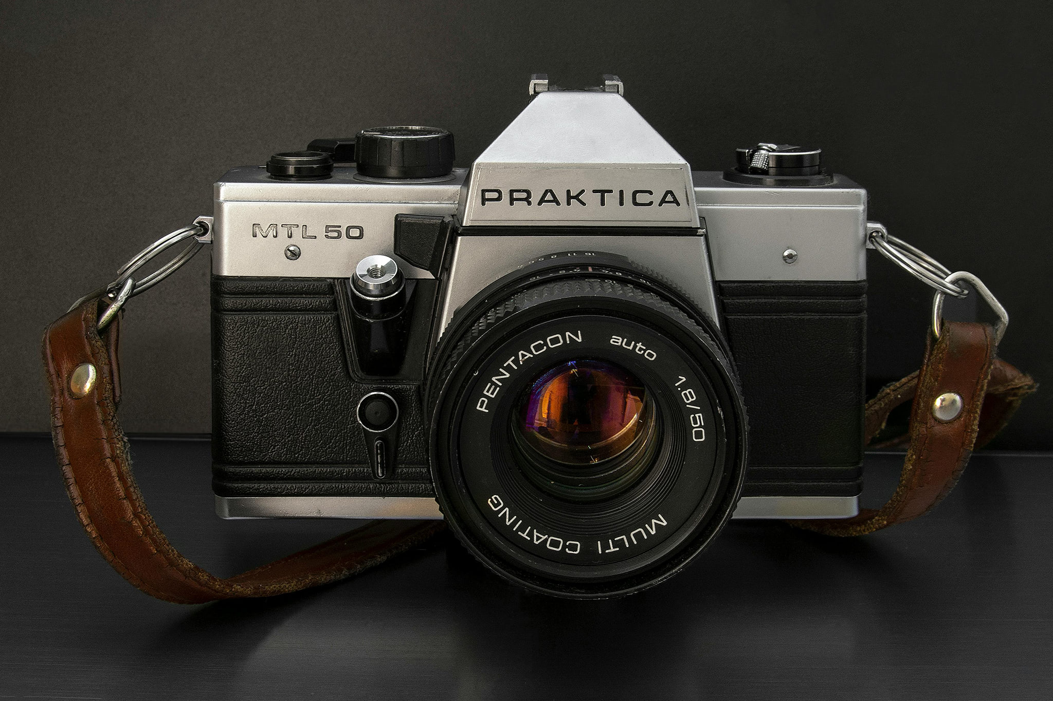 praktica-mtl-50-35mm-slr-camera