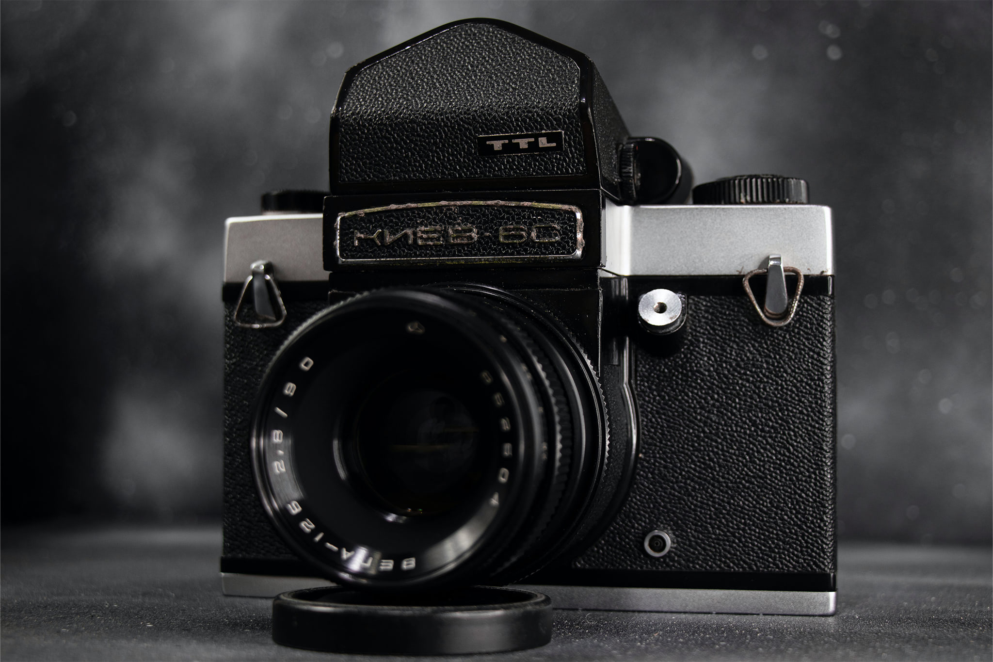 kiev-6c-120-film-kamera