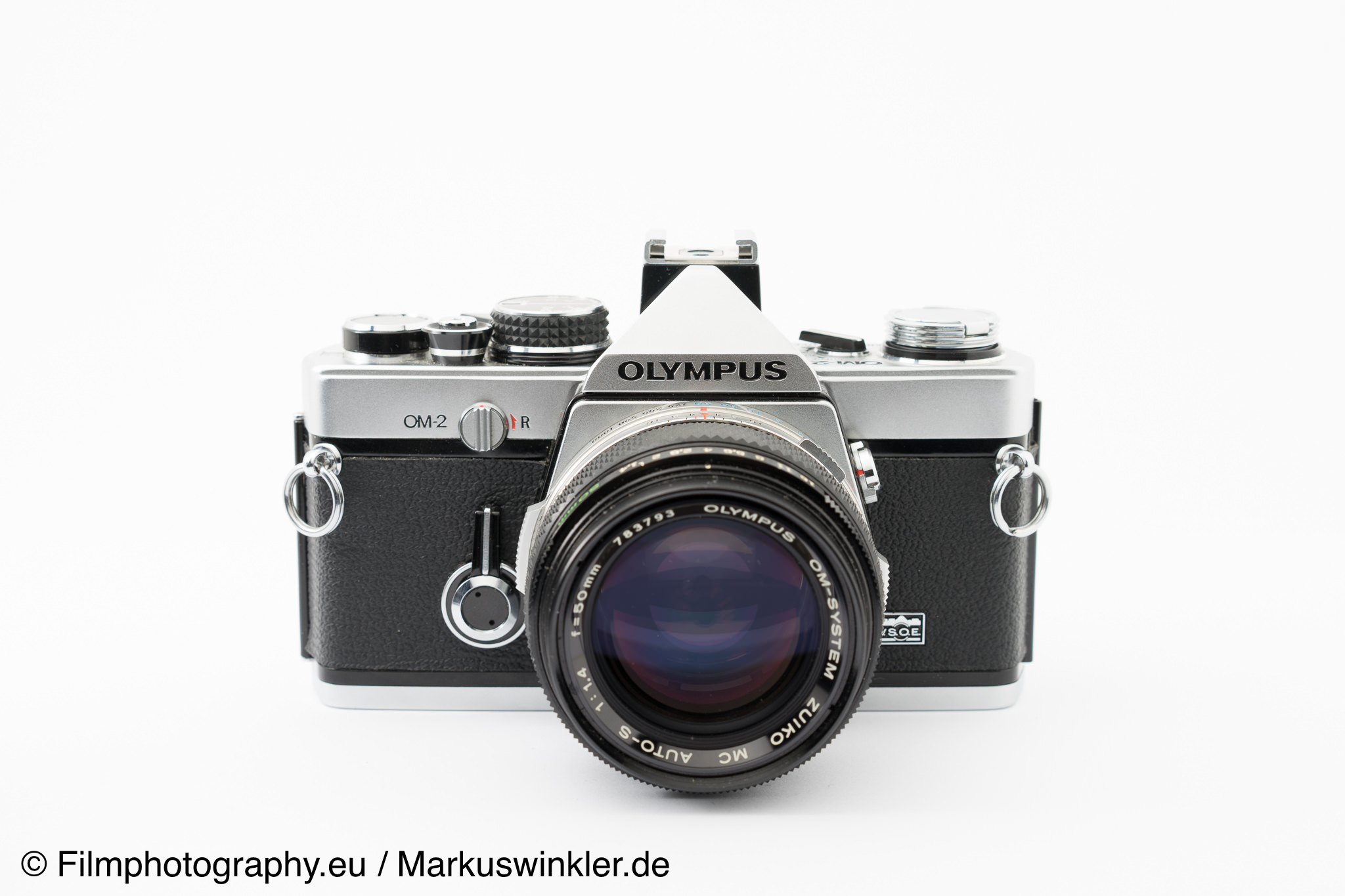 olympus-om-2-front