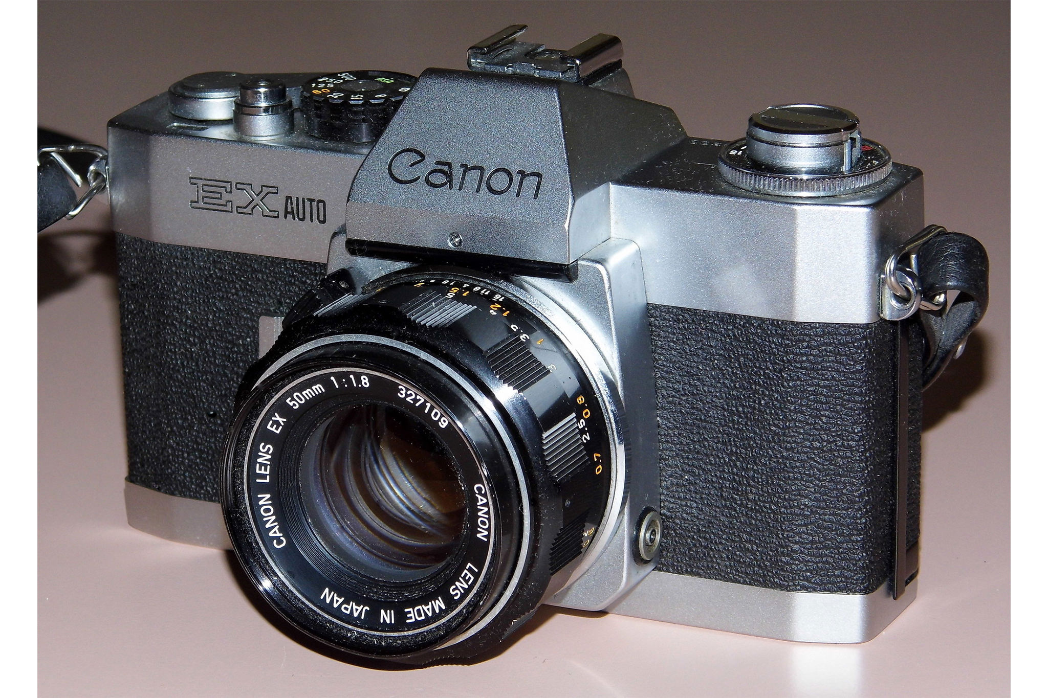 canon-ex-auto-35mm-kamera-film