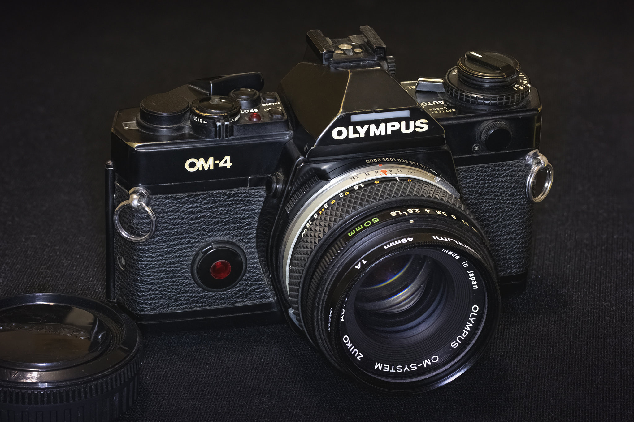 olympus-om-4-35mm-camera