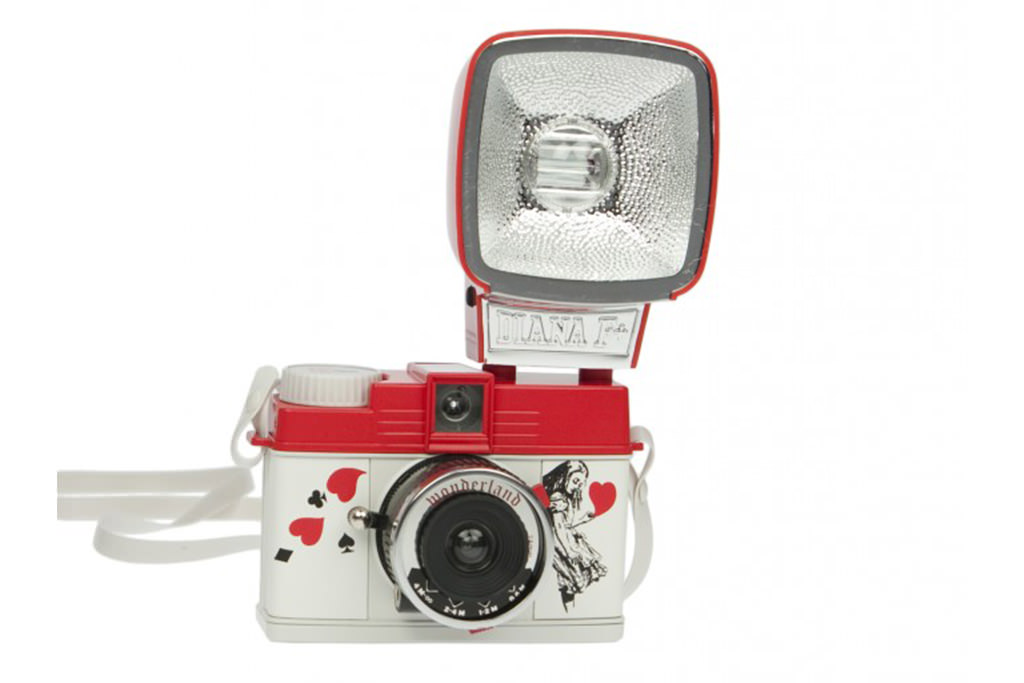 diana-mini-wonderland-front-9139-asf