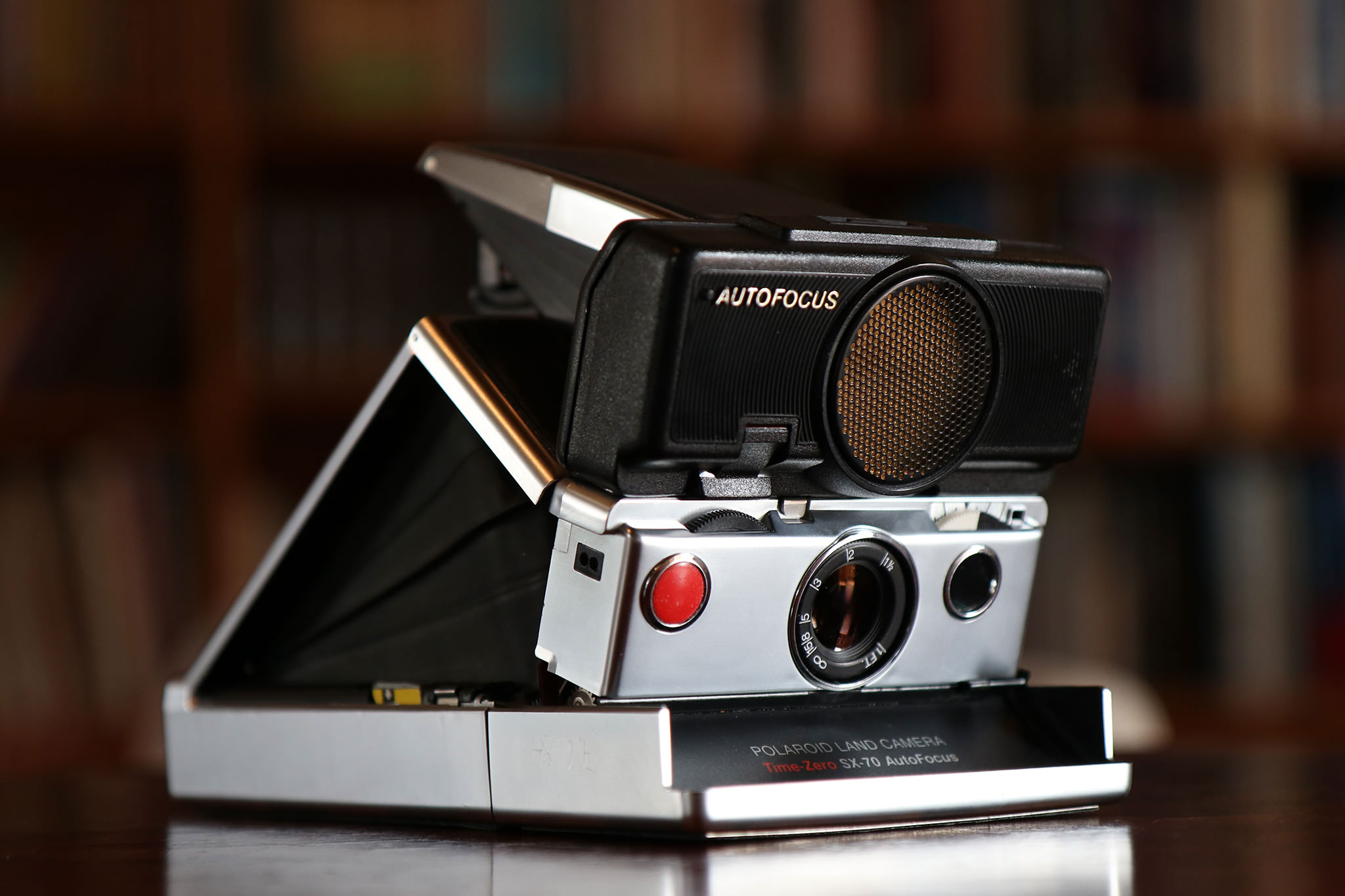 polaroid-timezero-autofocus-sx-70-sofortbildkamera