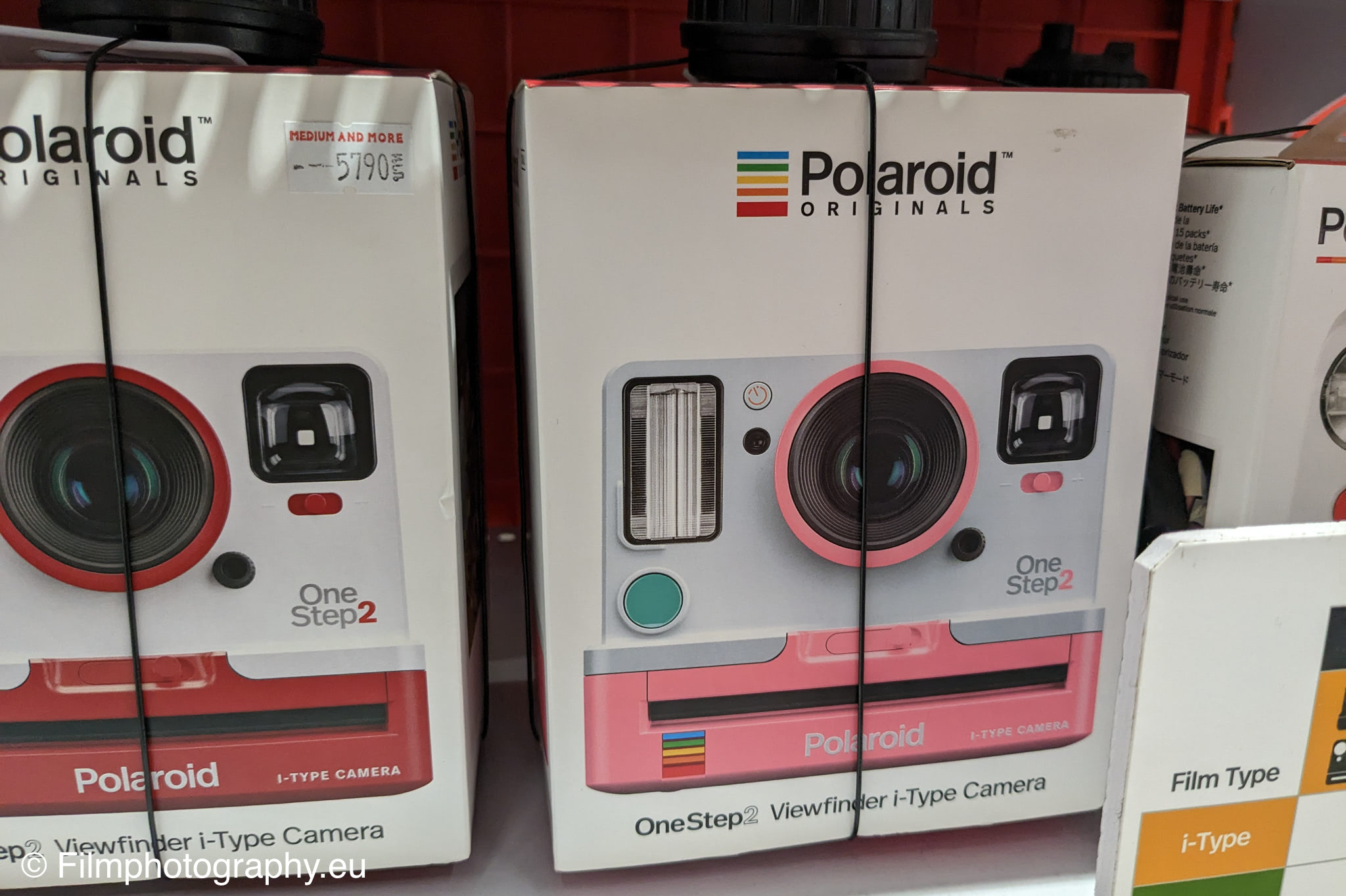 polaroid-originals-onestep-2-coral-box-package