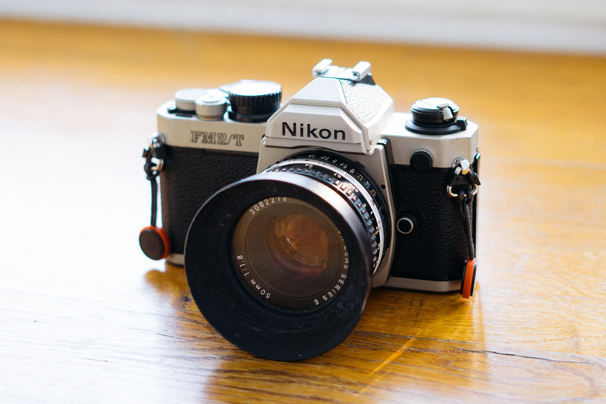 nikon-fm2-t-titan-35mm-slr