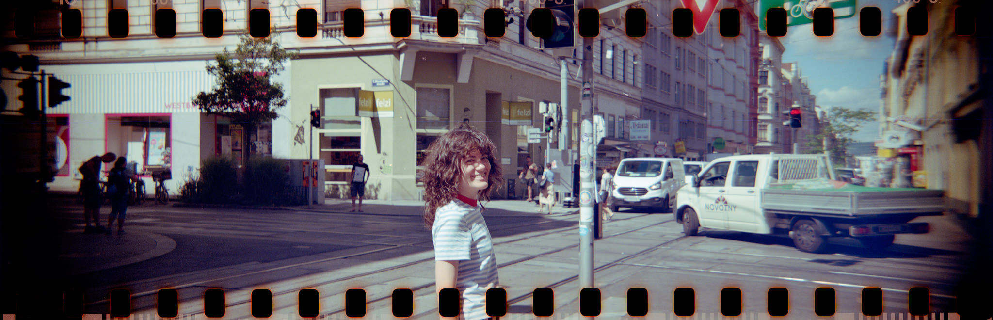 hydrochrome-suttons-belair-35mm-1