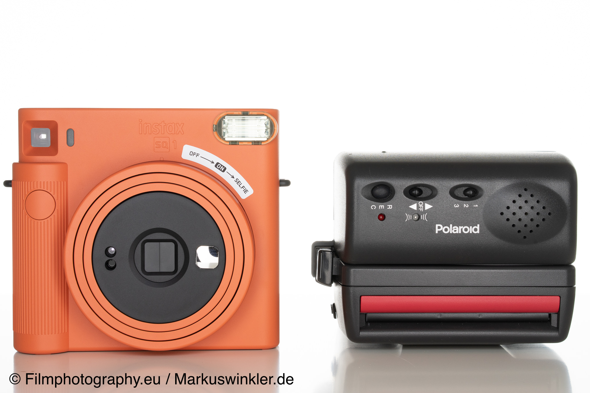 fujifilm-instax-square-sq-1-polaroid-600-2