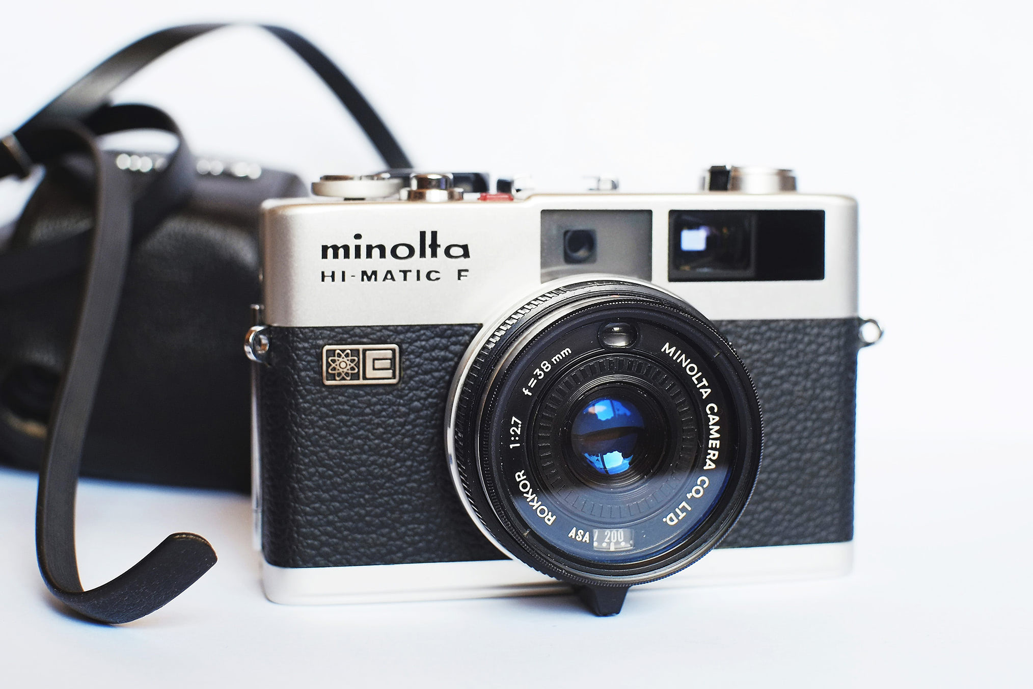 minolta-hi-matic-f-35mm-camera