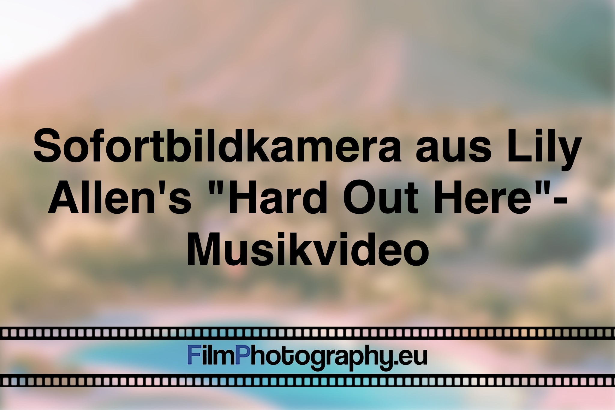 sofortbildkamera-aus-lily-allen's-hard-out-here-musikvideo-photo-bnv