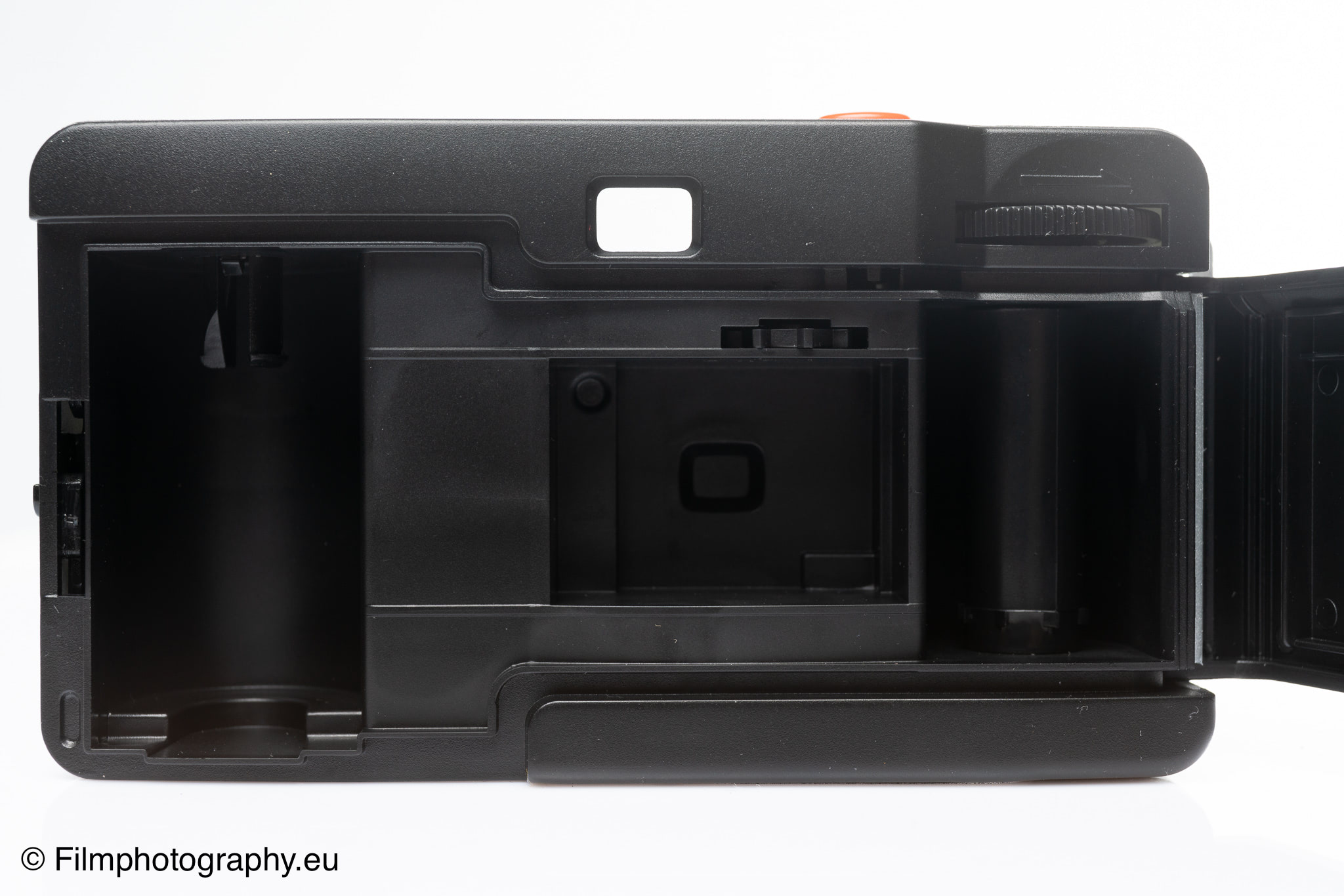 agfaphoto-35mm-reusable-photo-camera-open