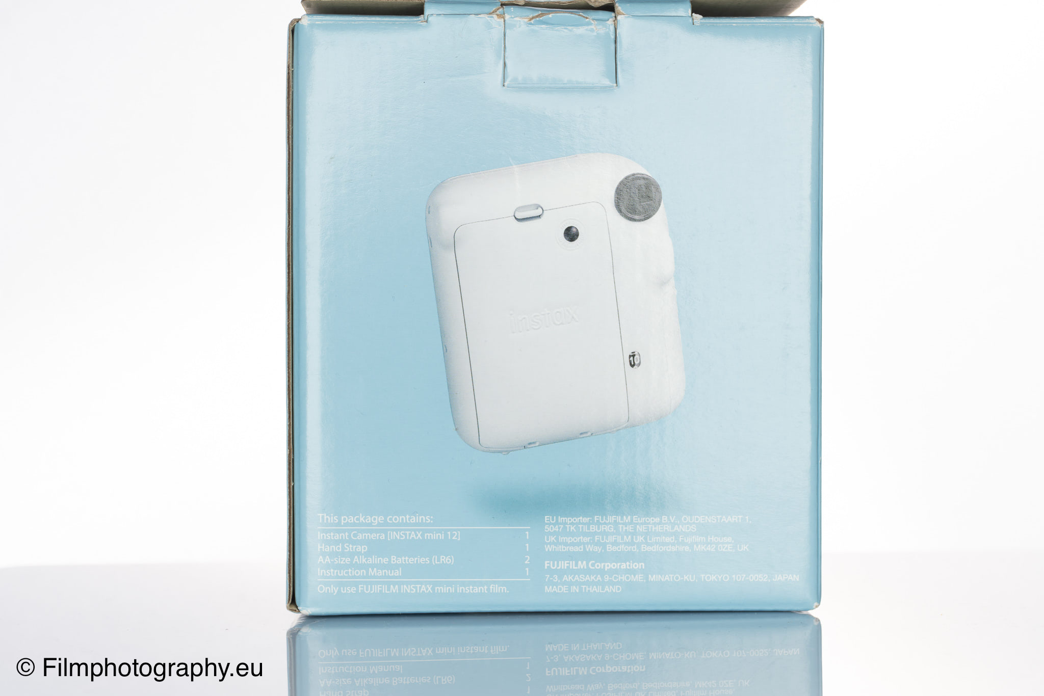 fujifilm-instax-mini-12-box-1