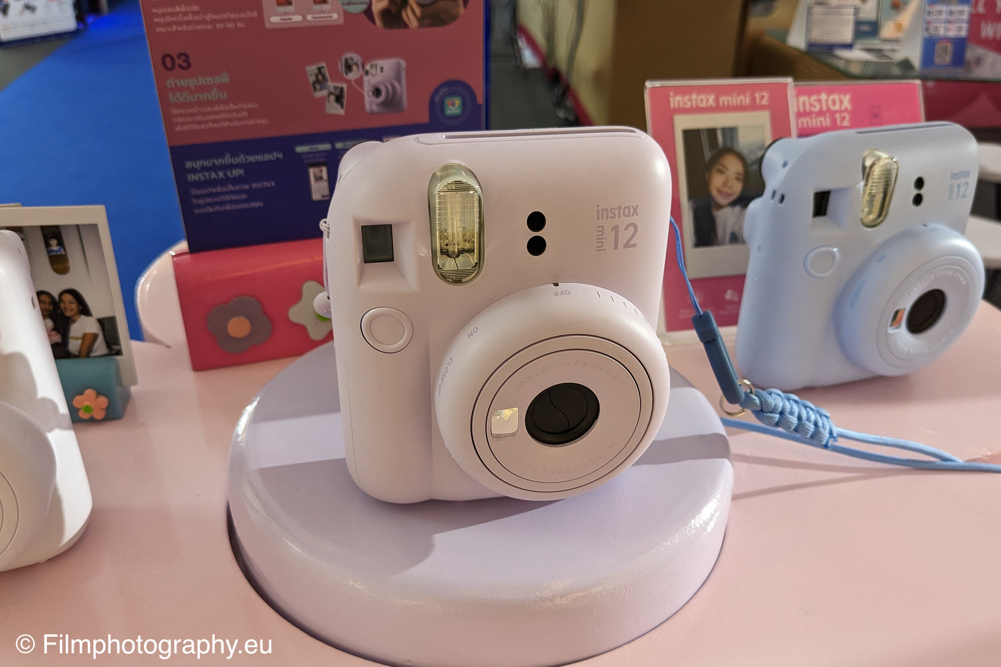 fujifilm-instax-mini-12-kamera-film