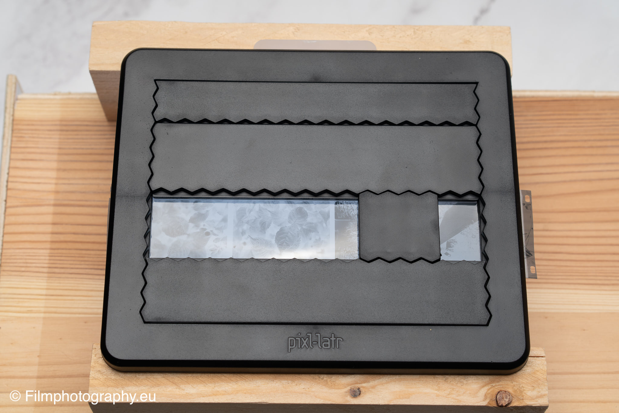 pixl-latr-film-holder-35mm-strip