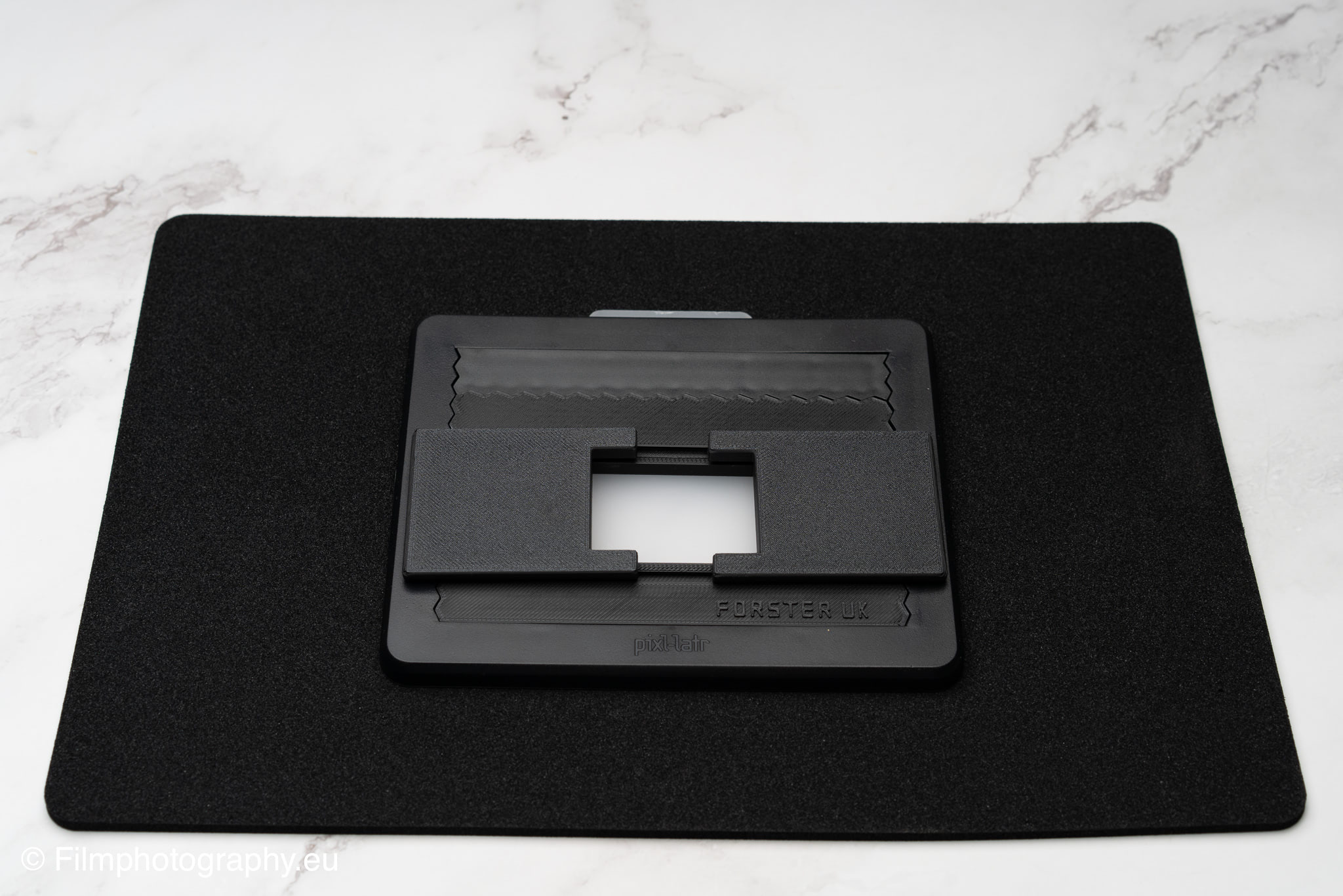 pixl-latr-film-holder-matte