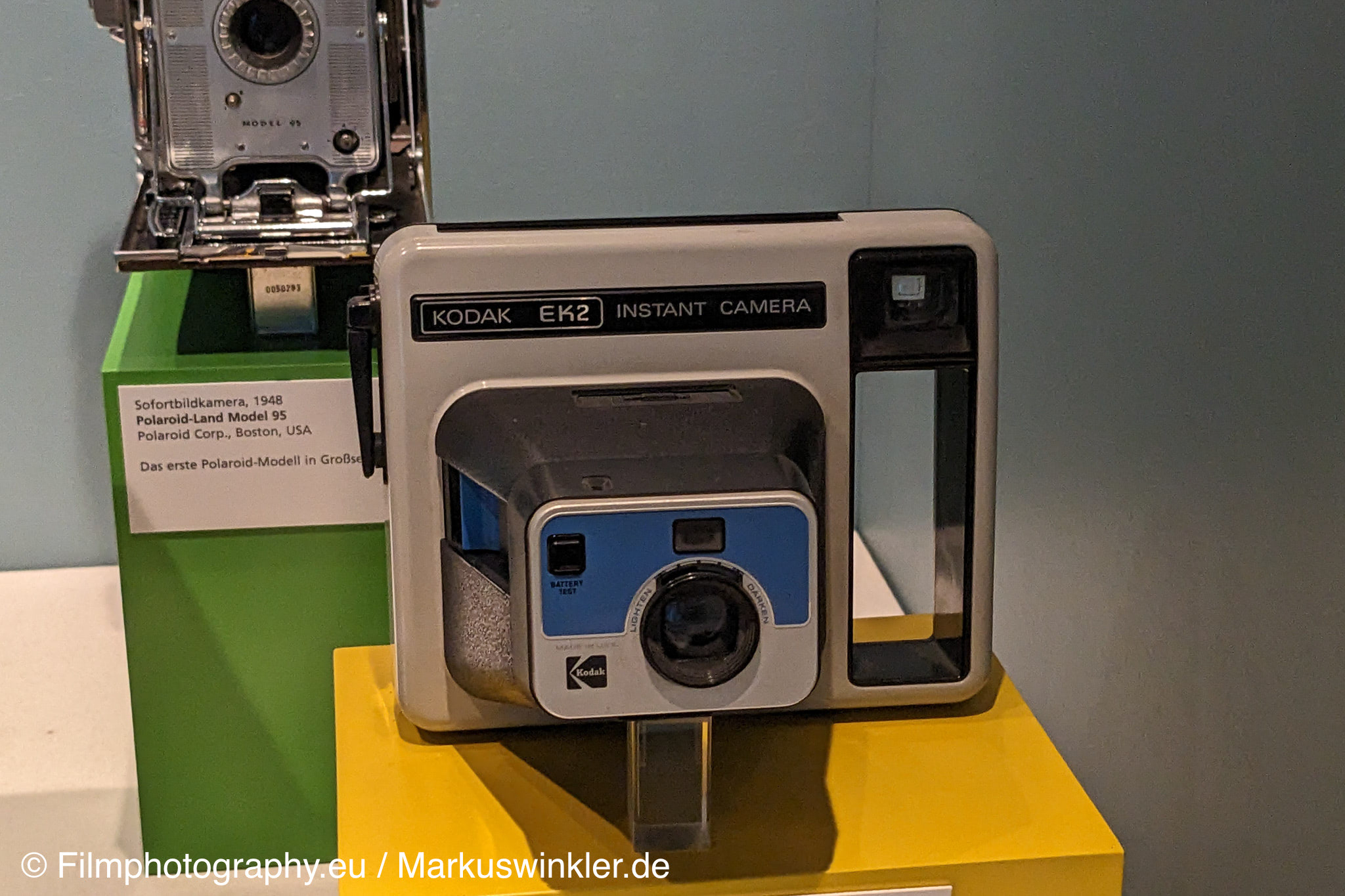 kodak-ek2-instant-camera