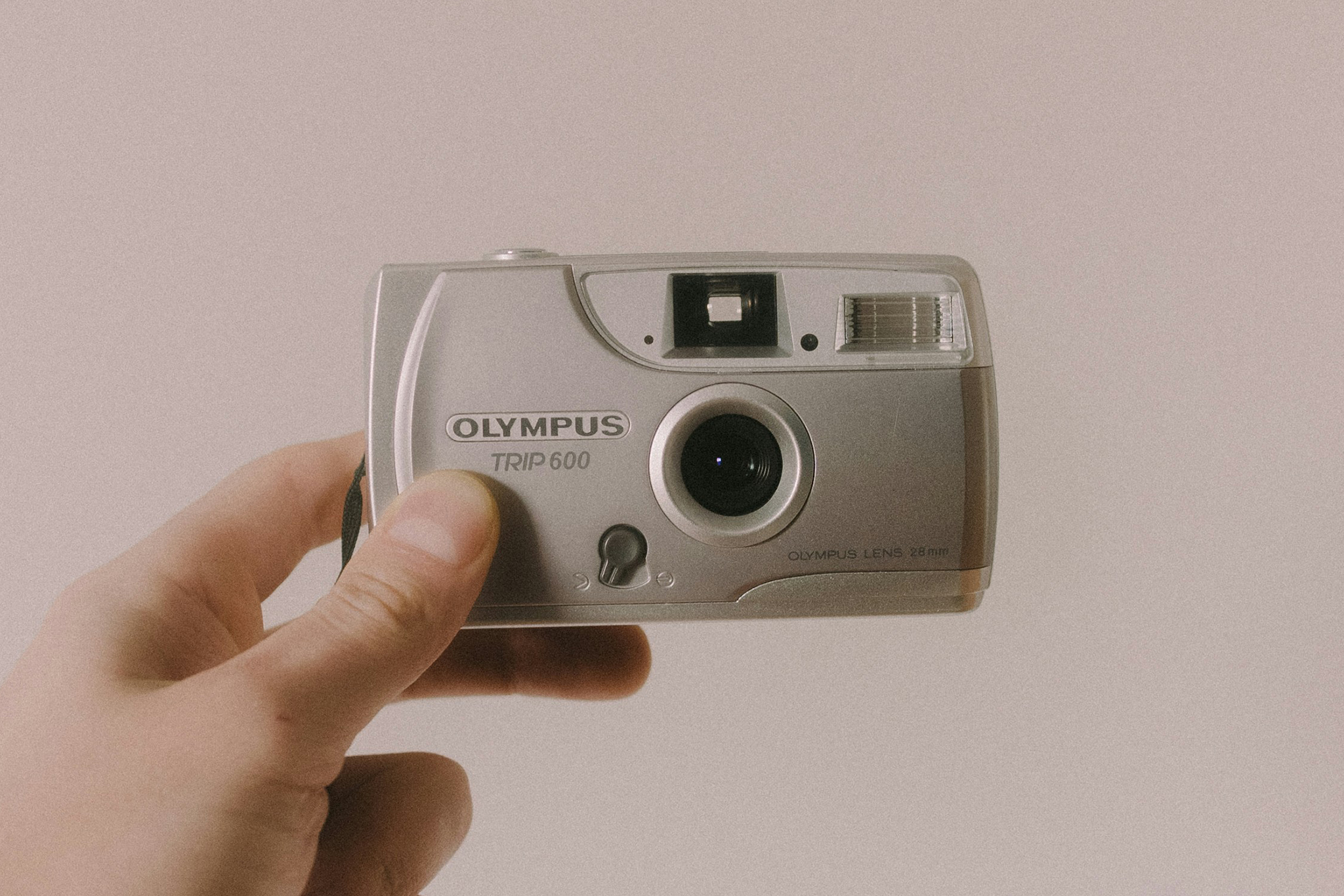olympus-trip-500-35mm-camera