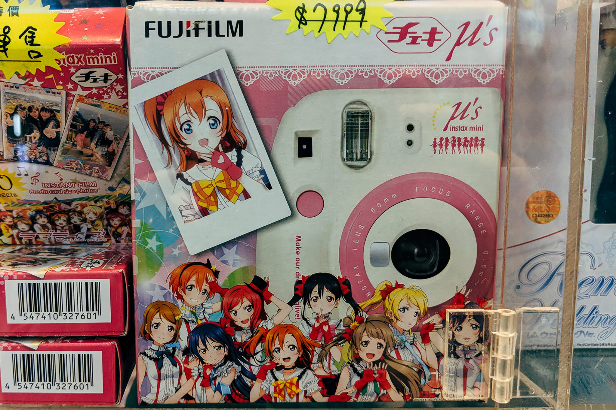 fujifilm-instax-mini-love-live-school-idol-project-edition-camera