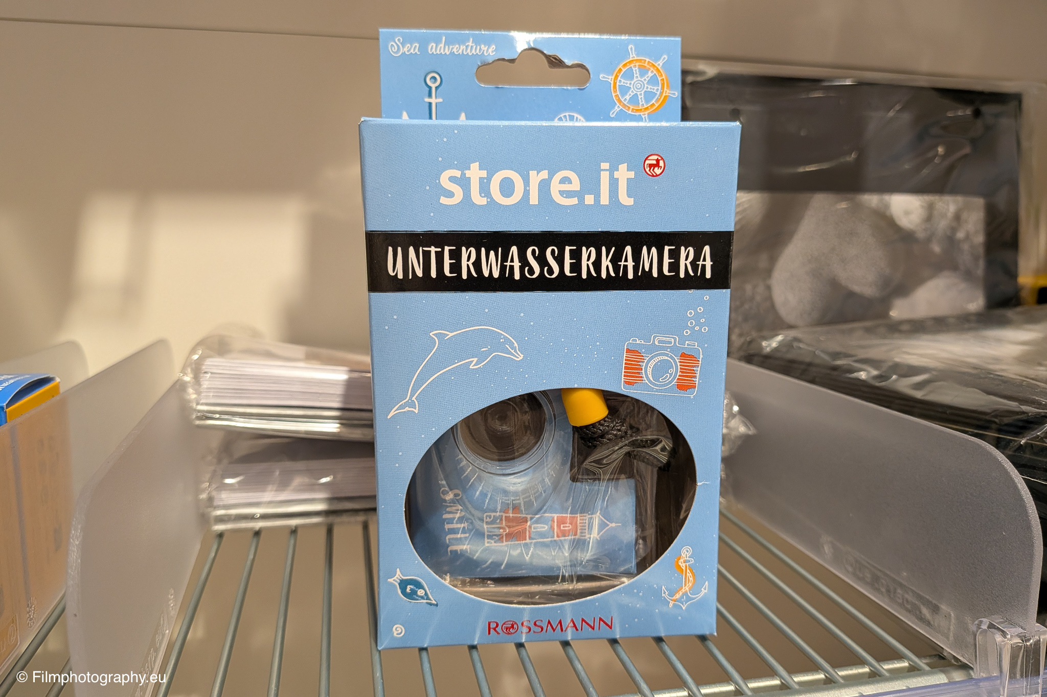 rossmann-store-it-unterwasserkamera-35mm-2026-design