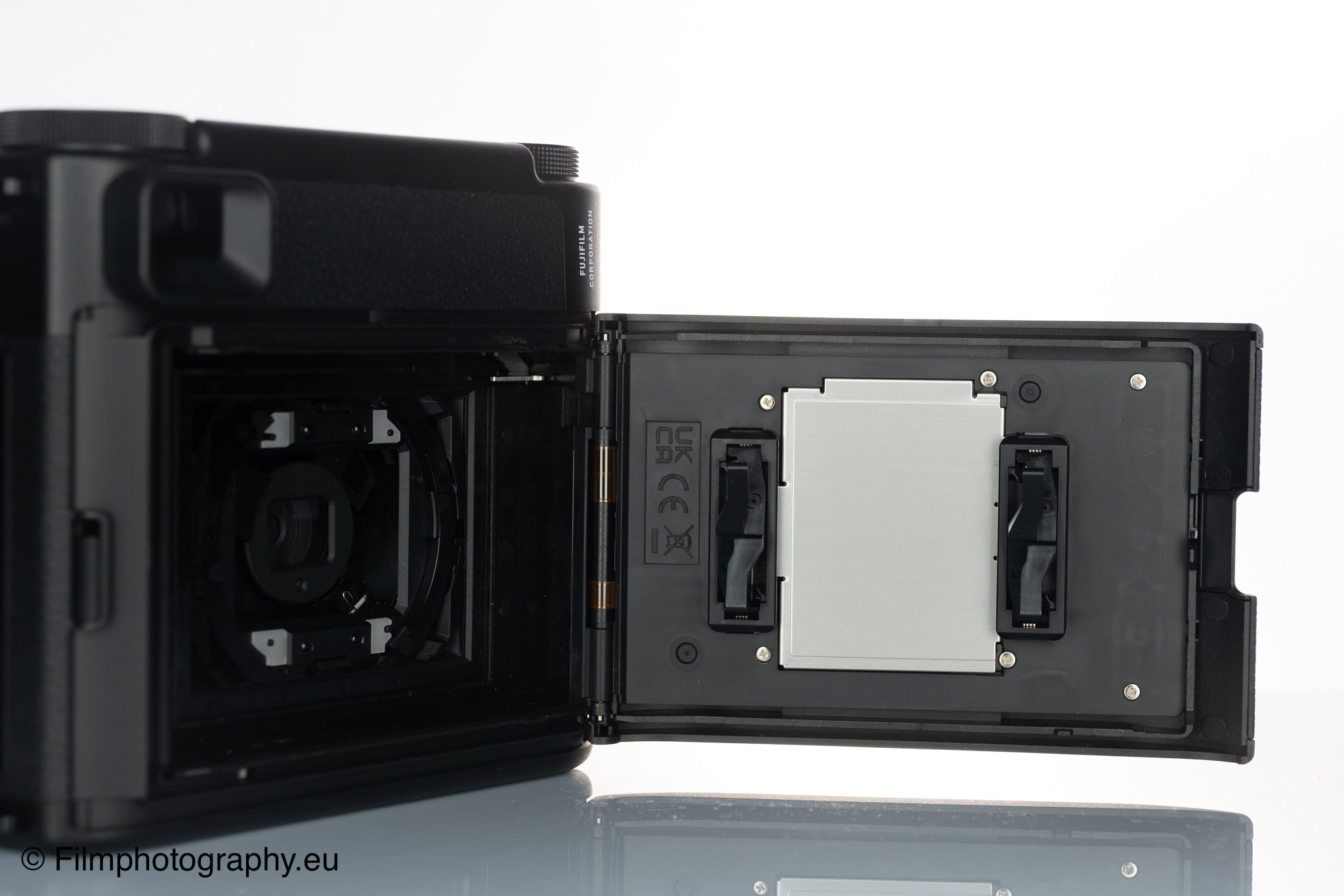 fujifilm-instax-mini-99-11