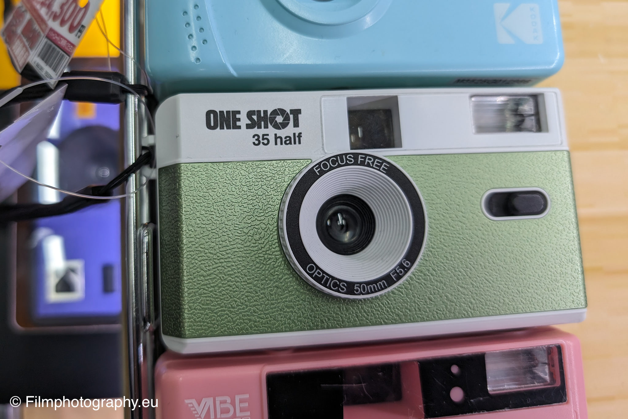 one-shot-35-half-camera