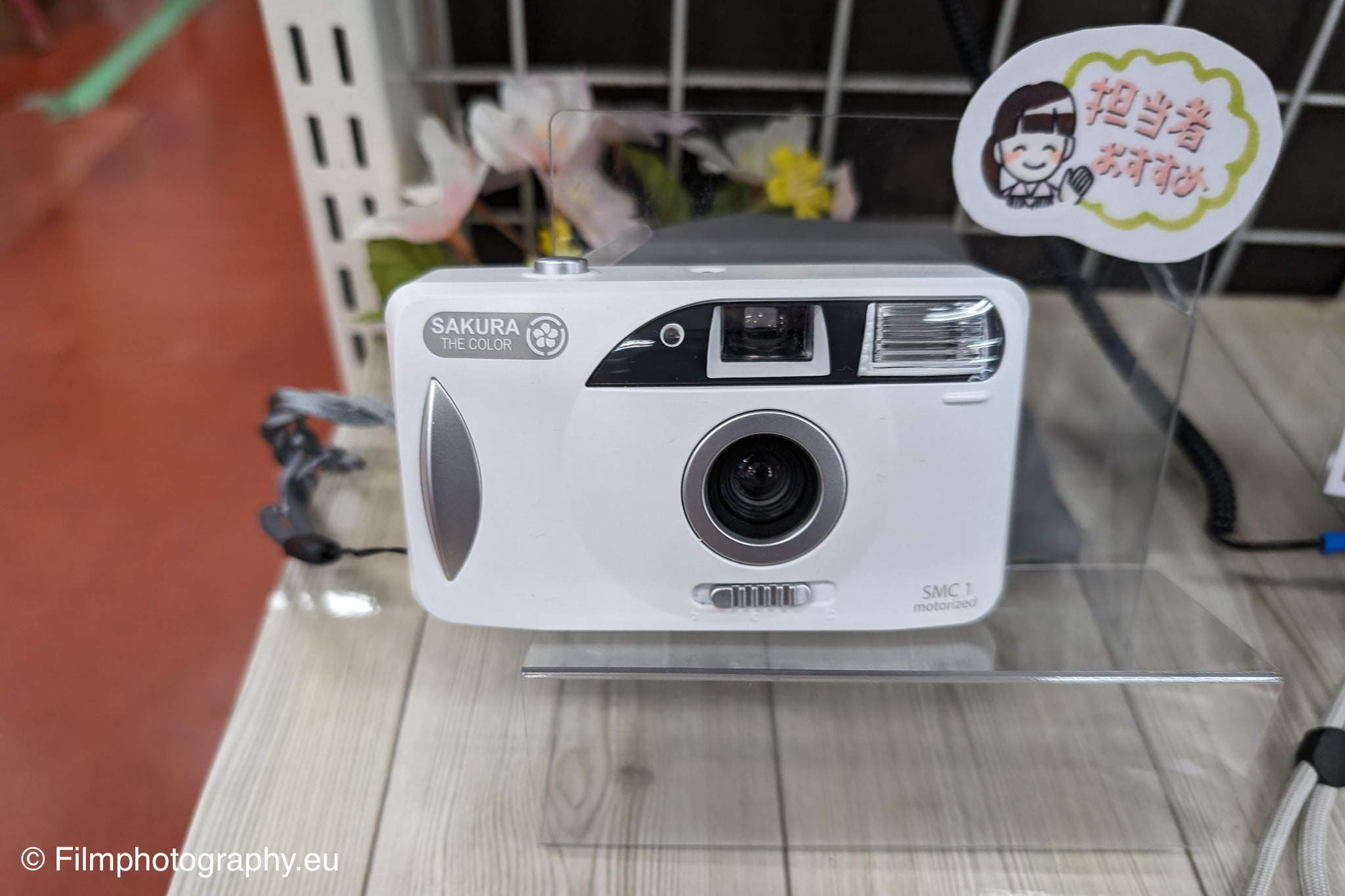 sakura-the-color-smc-1-35mm-camera