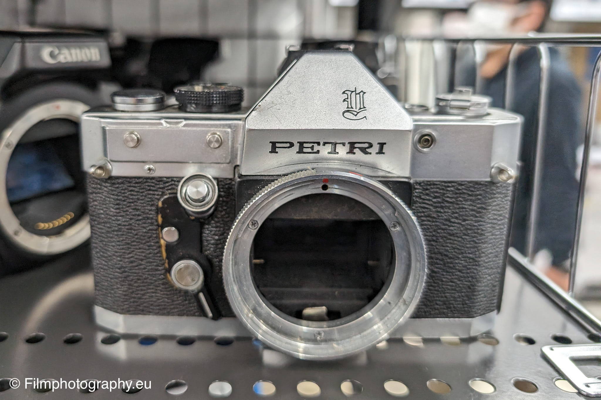 petri-v6ii-japan-35mm-slr