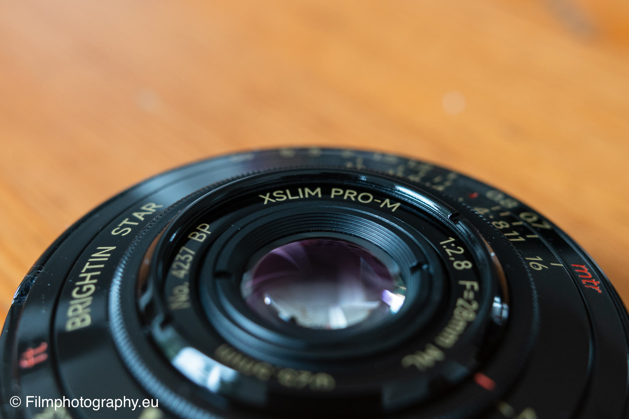 brightin-star-28mm-f-2-8-tutorial-info