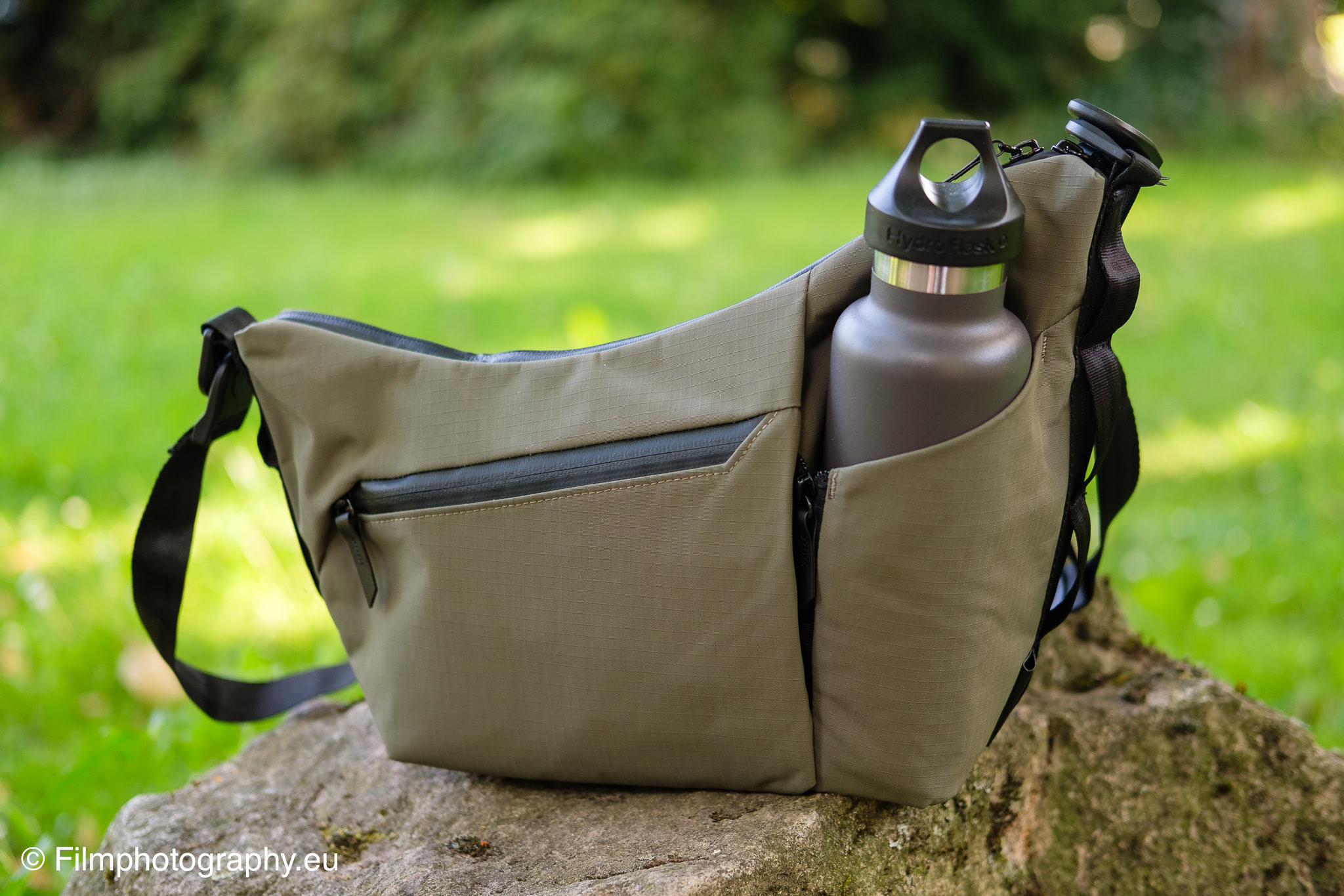 alpaka-flow-satchel-4l-review