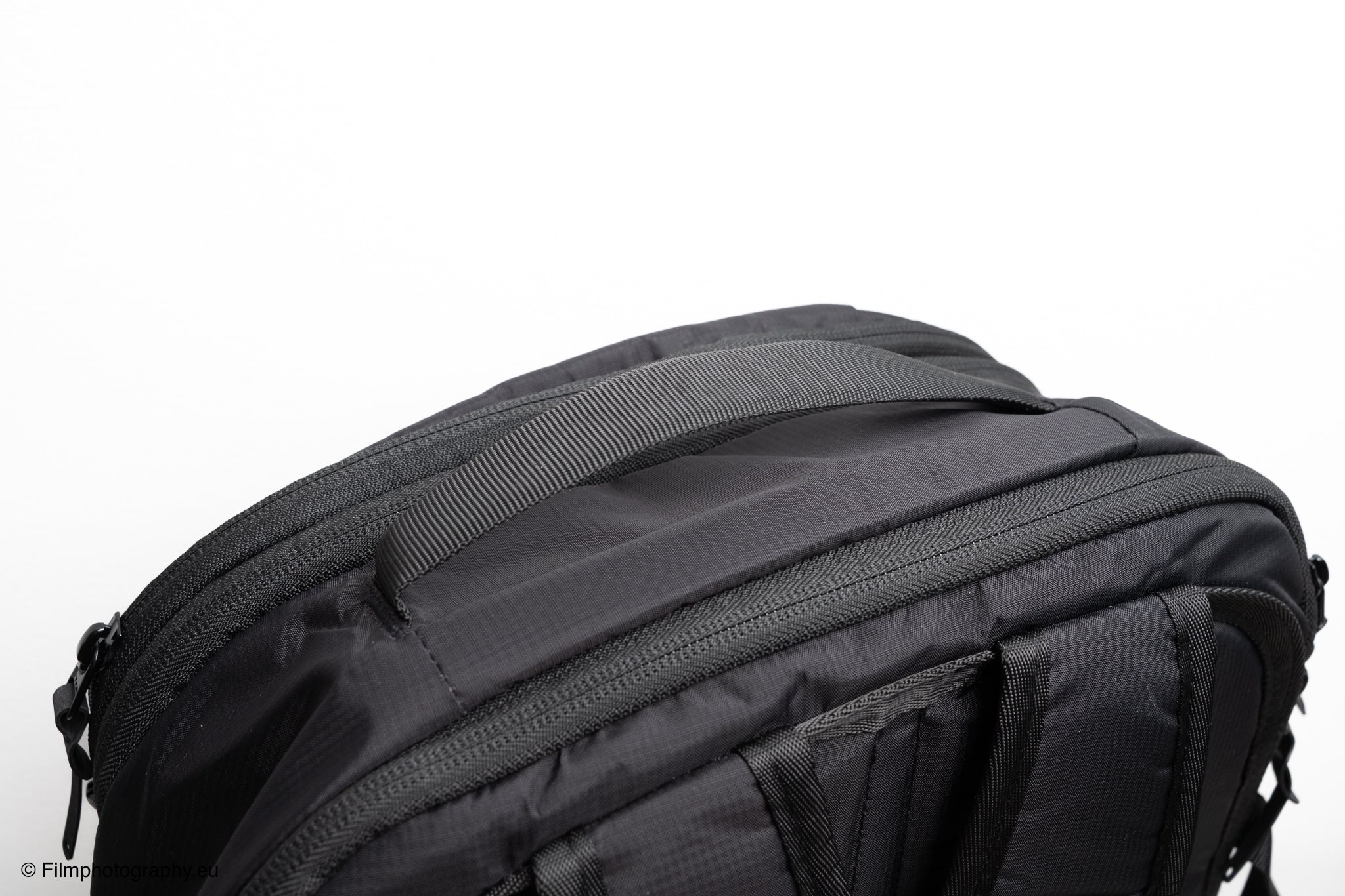 almond-oak-expandable-travel-backpack-review-33