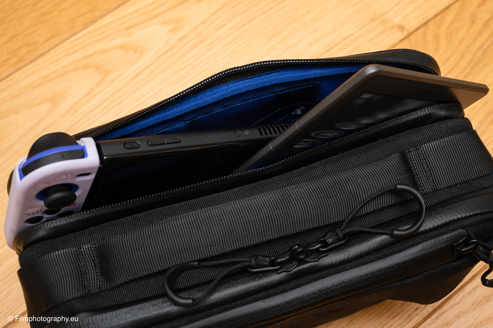 collect-utility-sling-bag-review-15