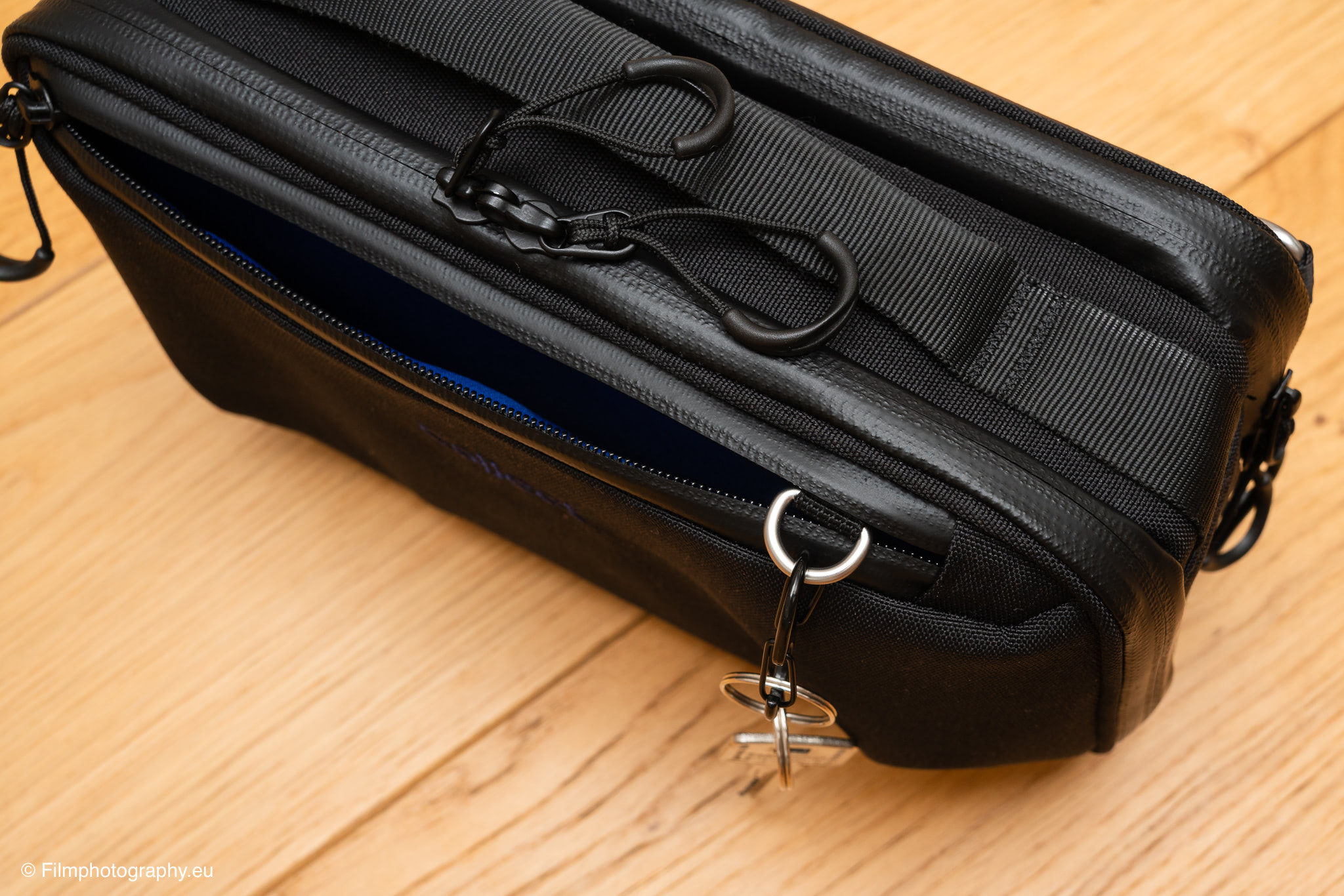 collect-utility-sling-bag-review-24