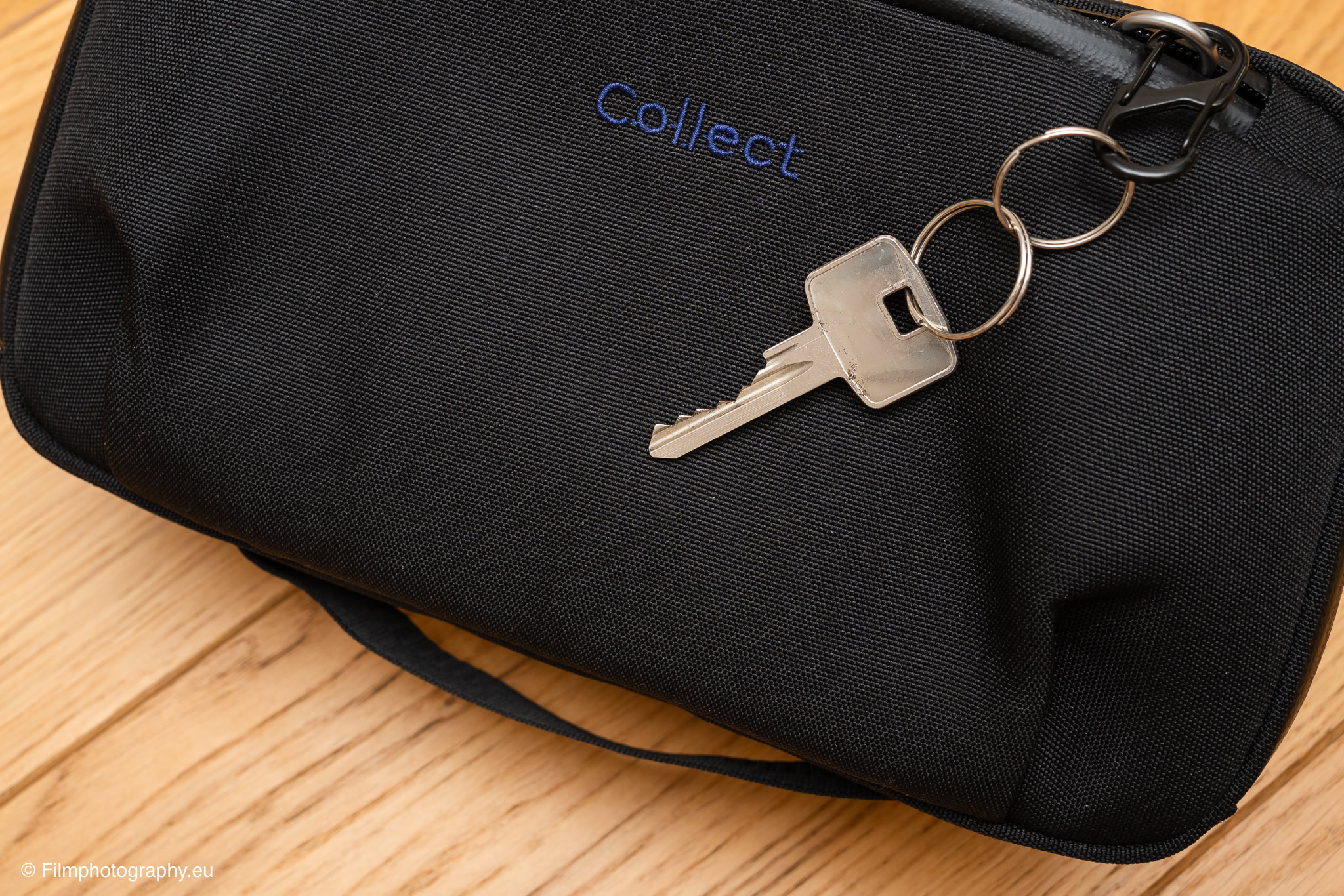 collect-utility-sling-bag-review-key