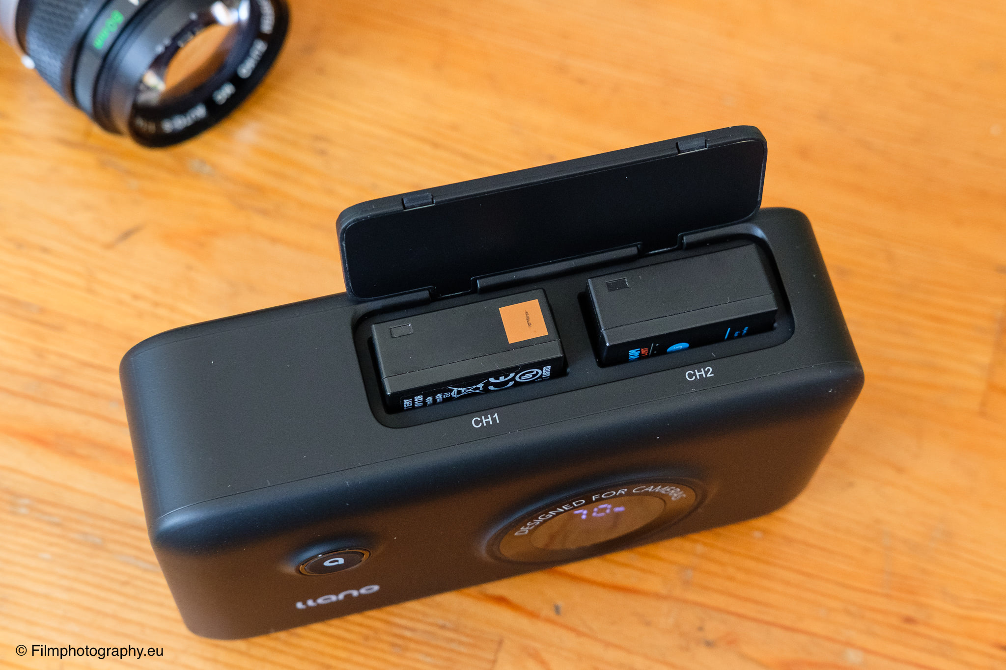 llano-cs3-camera-charger-powerbank-review-7