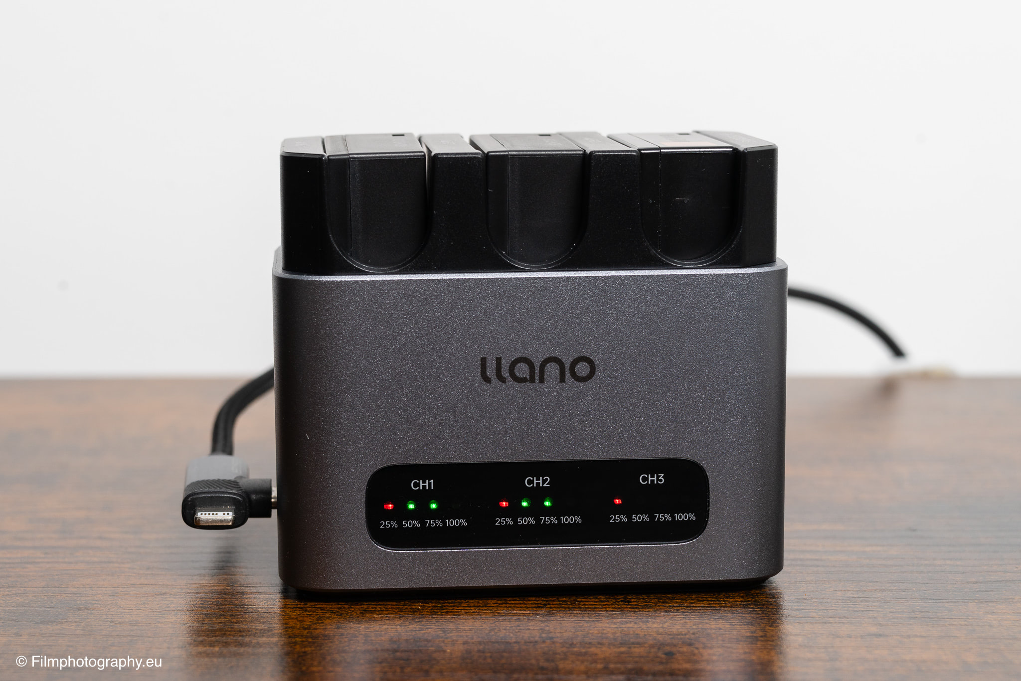 llano-fast-camera-battery-charger-fujifilm-review-13